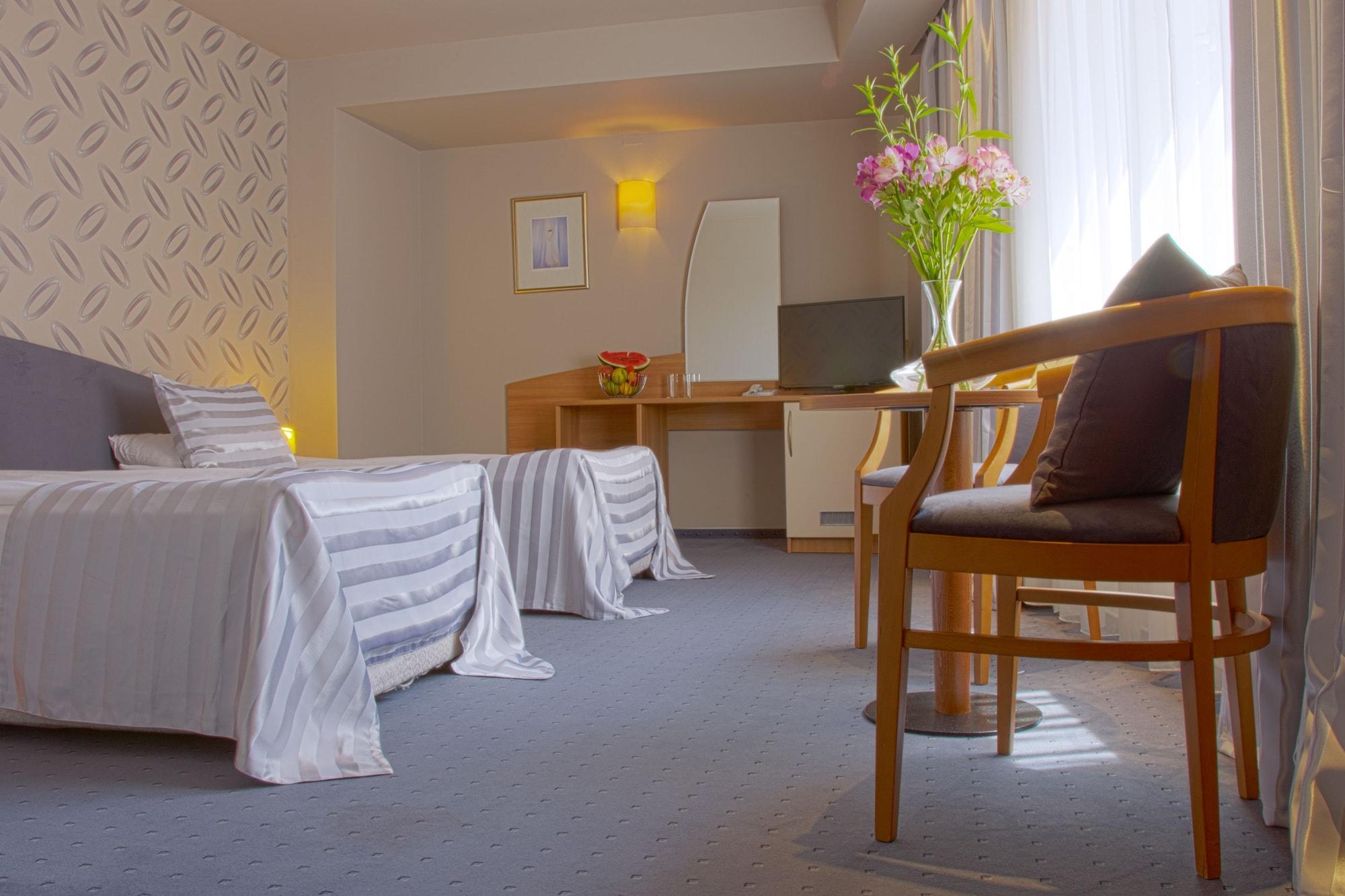 Triada Hotel Sofia Eksteriør bilde