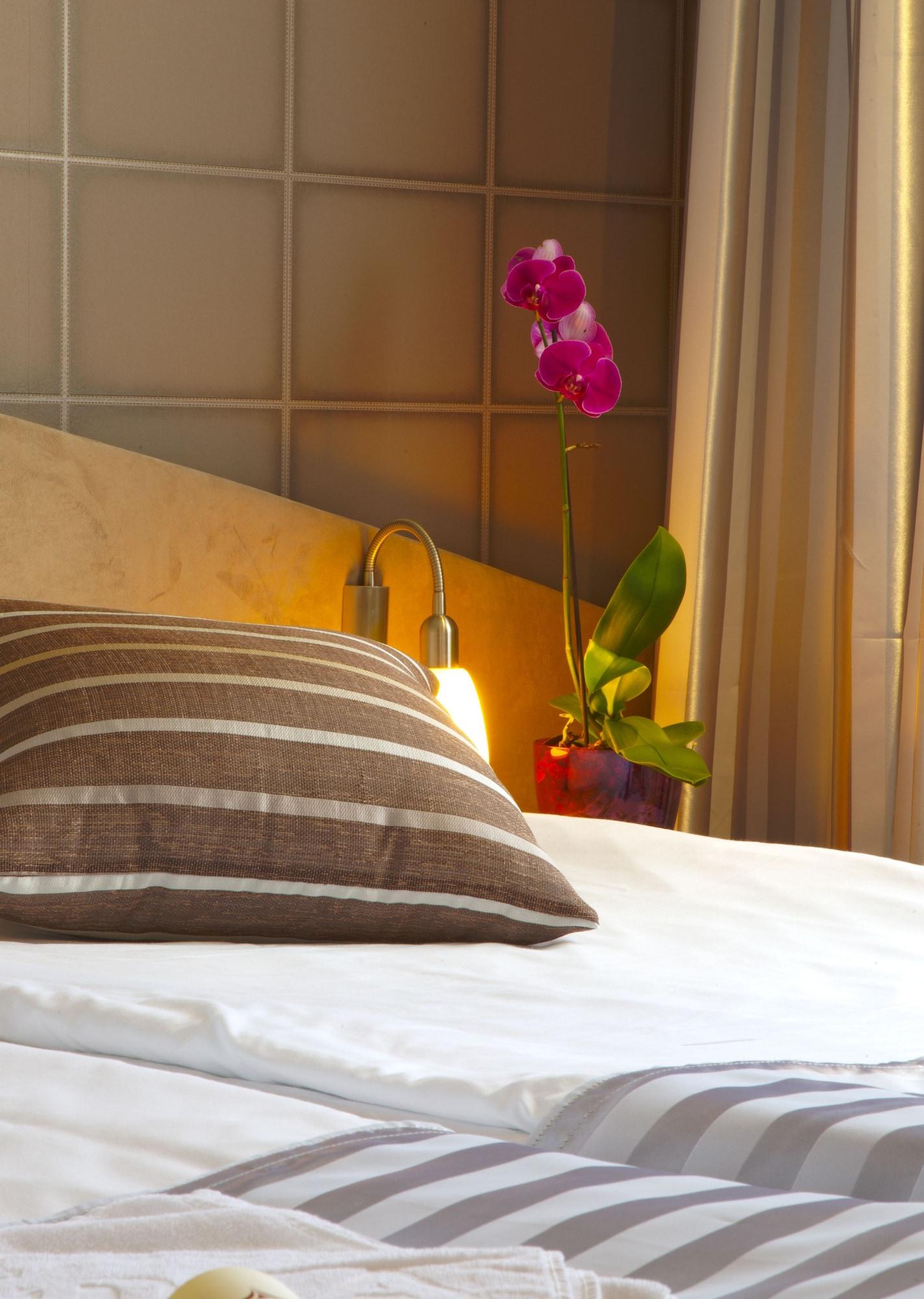 Triada Hotel Sofia Eksteriør bilde