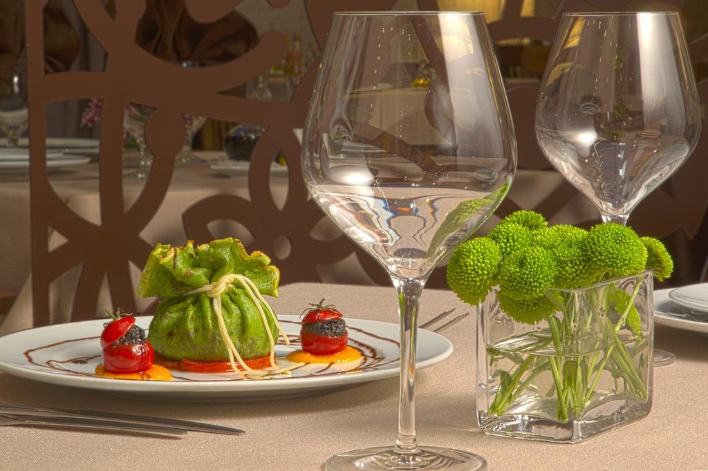Triada Hotel Sofia Eksteriør bilde