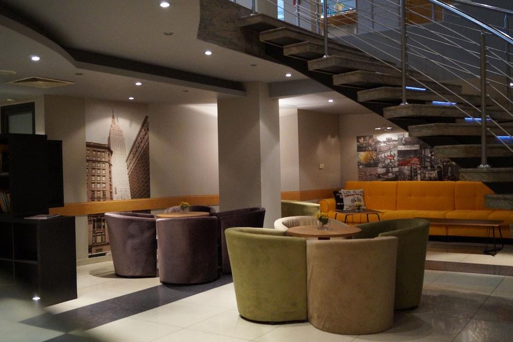 Triada Hotel Sofia Eksteriør bilde