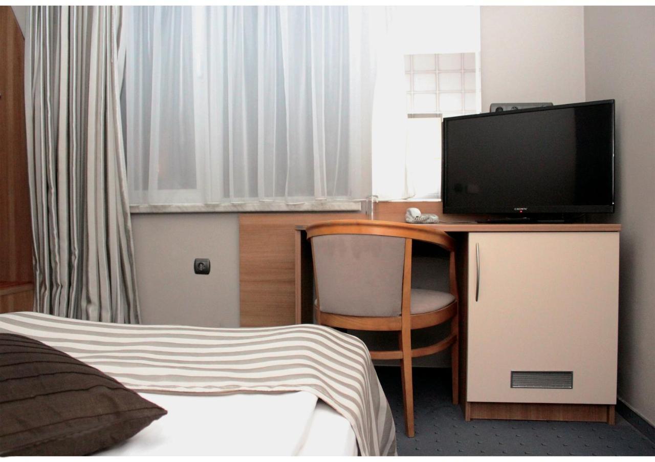 Triada Hotel Sofia Eksteriør bilde